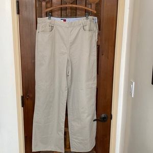 Tommy Hilfinger wide leg side zip khakis size 16